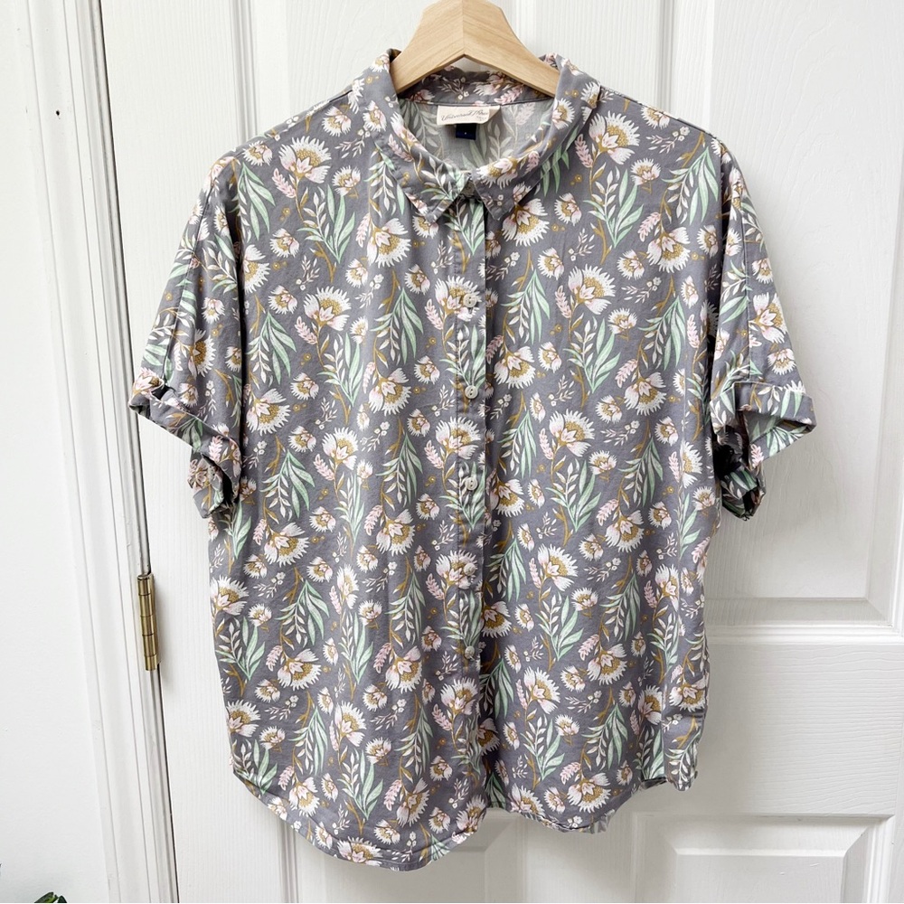 Universal Thread Button Front Dolman Sleeve Flora… - image 2